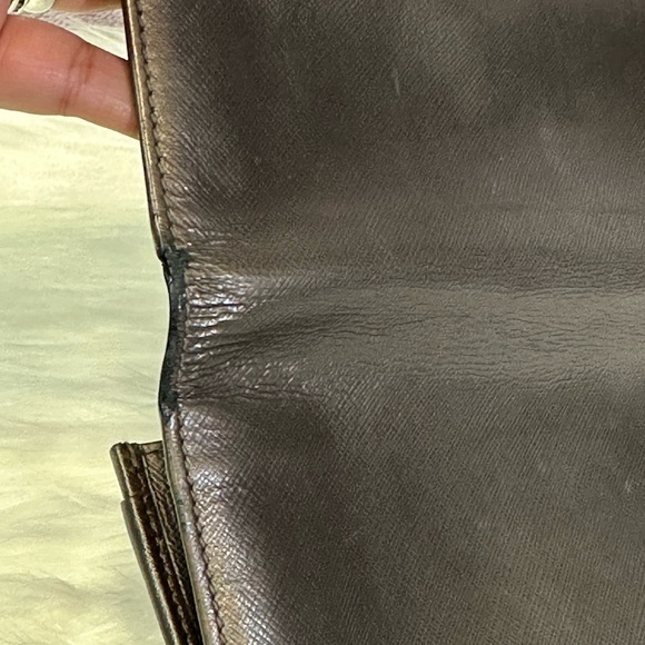 SALVATORE FERRAGAMO gancini long wallet in gun metal - Picture 7 of 16